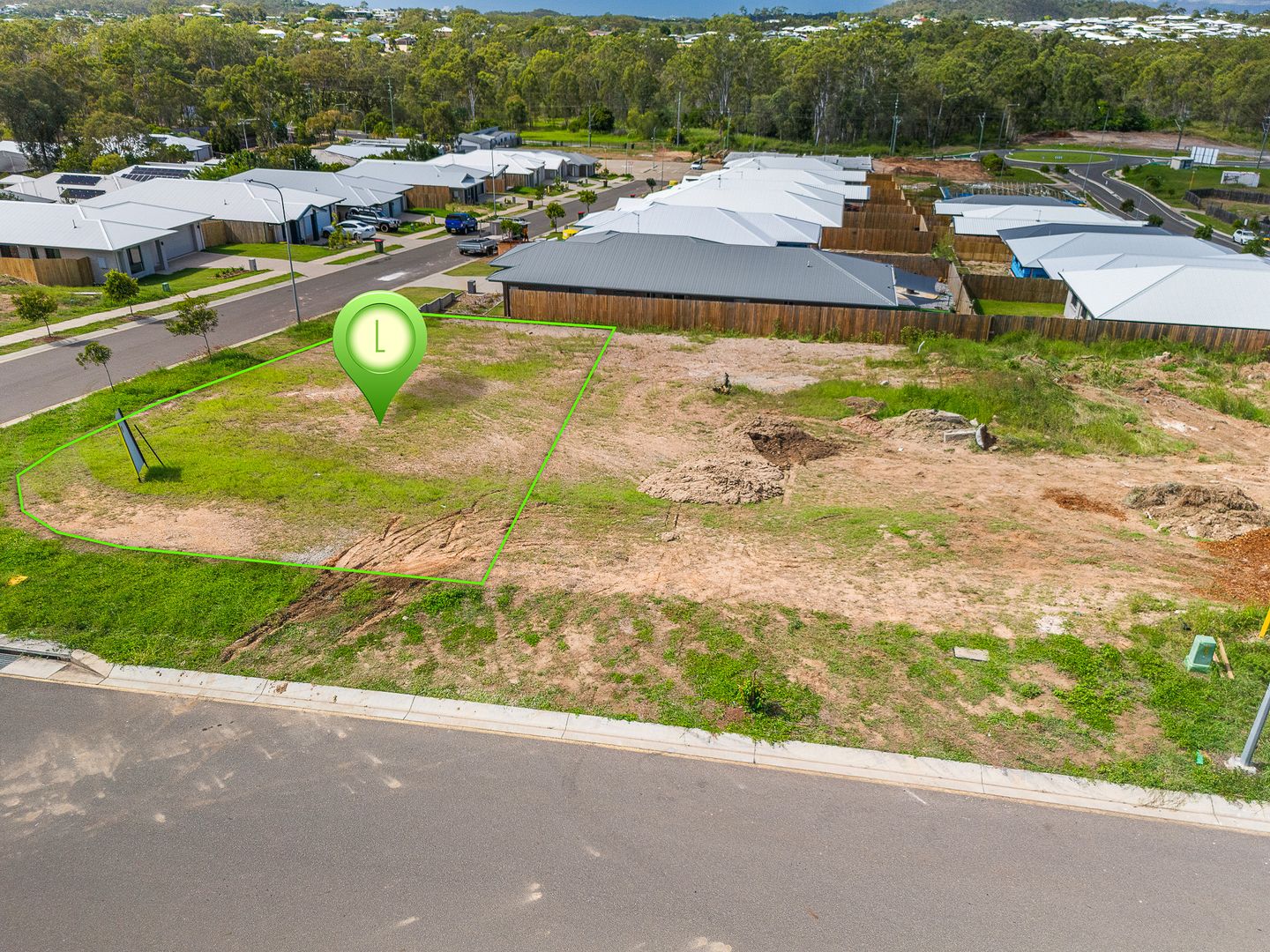 2 Odette Road, Clinton QLD 4680, Image 2