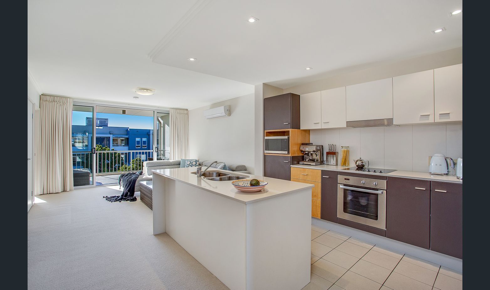 2 bedrooms Apartment / Unit / Flat in 34/2 Arbour Lane ROBINA QLD, 4226