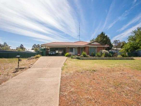 7 Shepherds Turn, Boddington WA 6390