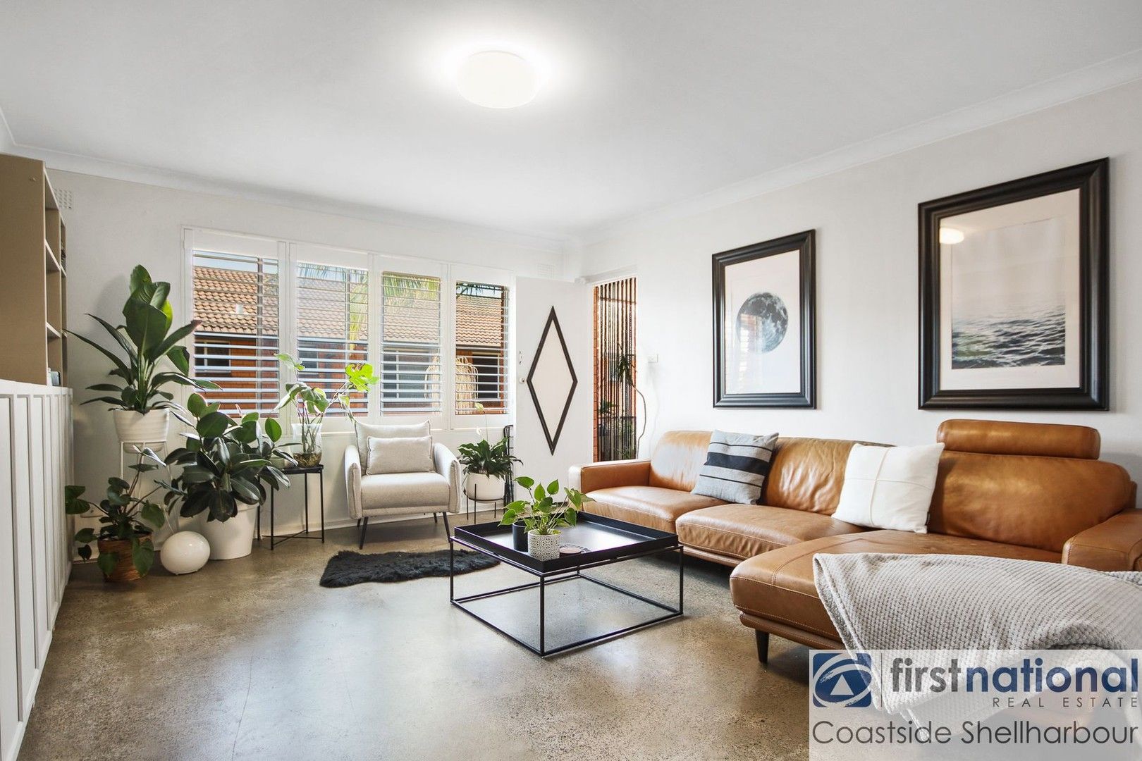 2 bedrooms Apartment / Unit / Flat in 4/6 Peterborough Avenue LAKE ILLAWARRA NSW, 2528