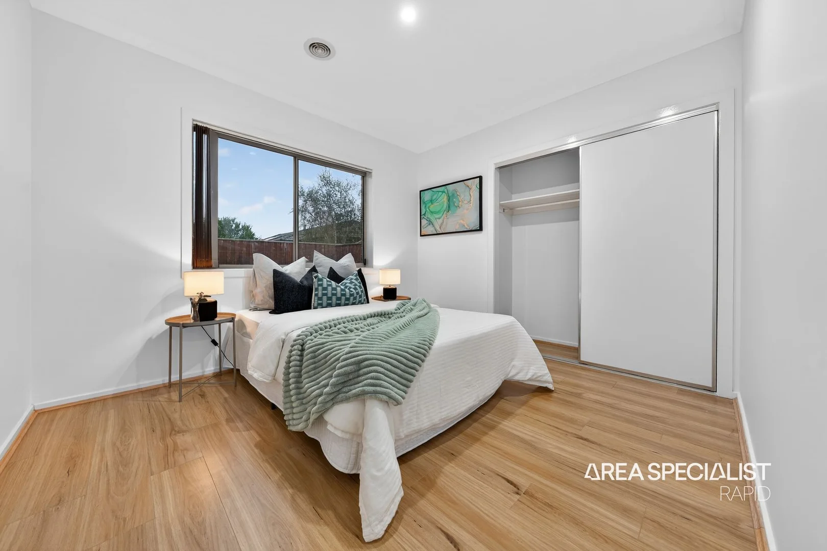 Additional image 11 of 8 Damper Way, Lynbrook VIC 3975