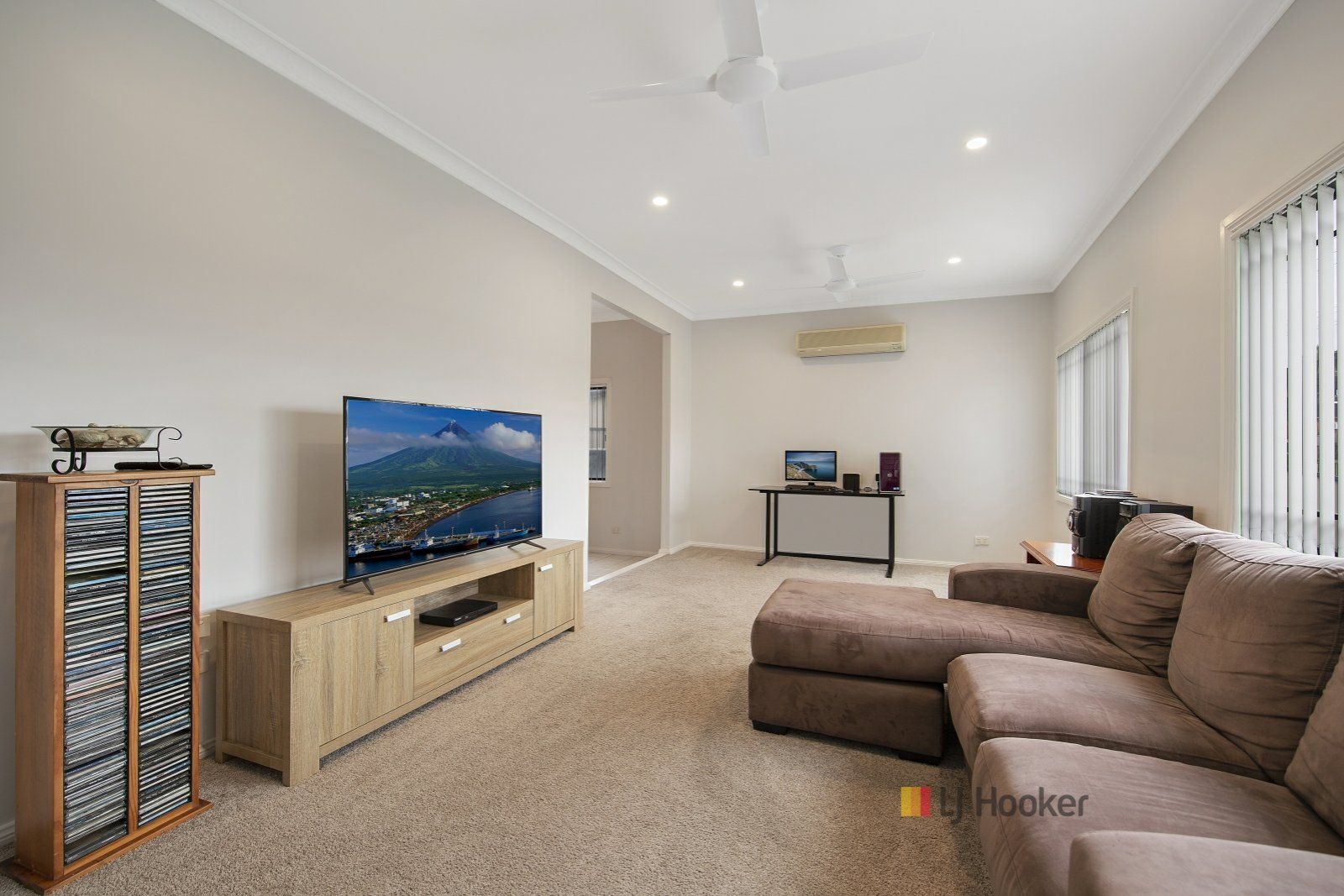 22 Georgina Avenue, Gorokan NSW 2263, Image 2