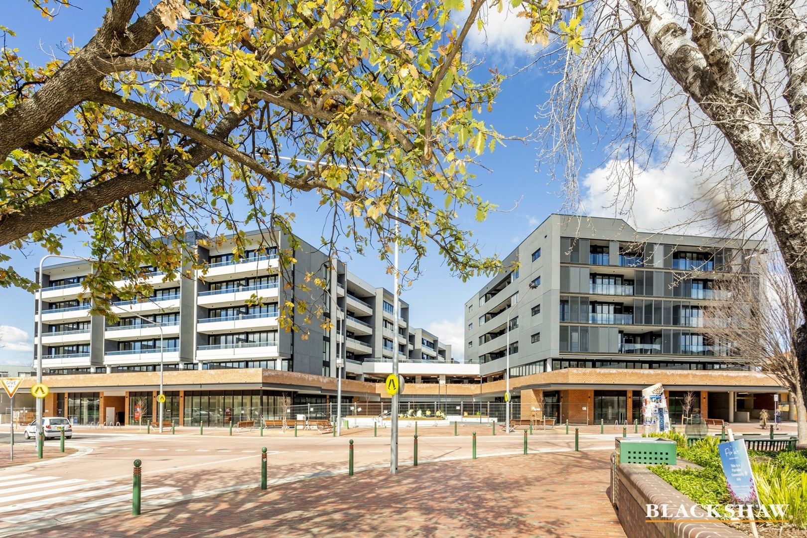 2 bedrooms Apartment / Unit / Flat in 233/34 Eyre Street KINGSTON ACT, 2604