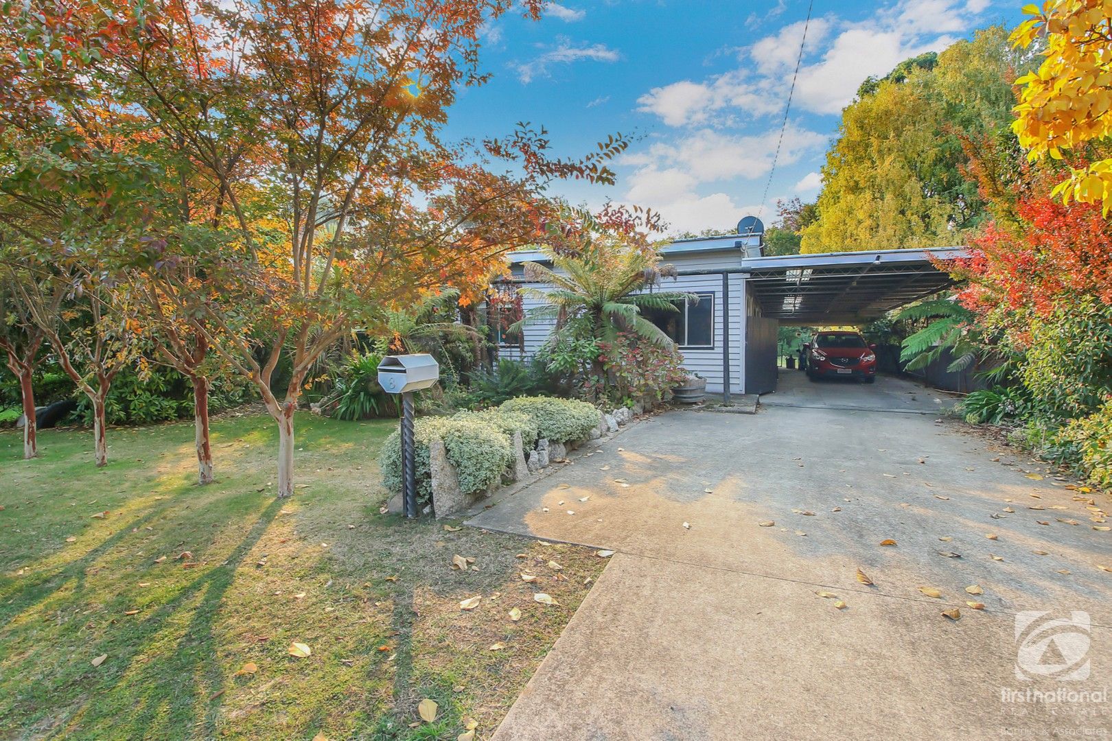 8 Atkinson Court, Beechworth VIC 3747, Image 0