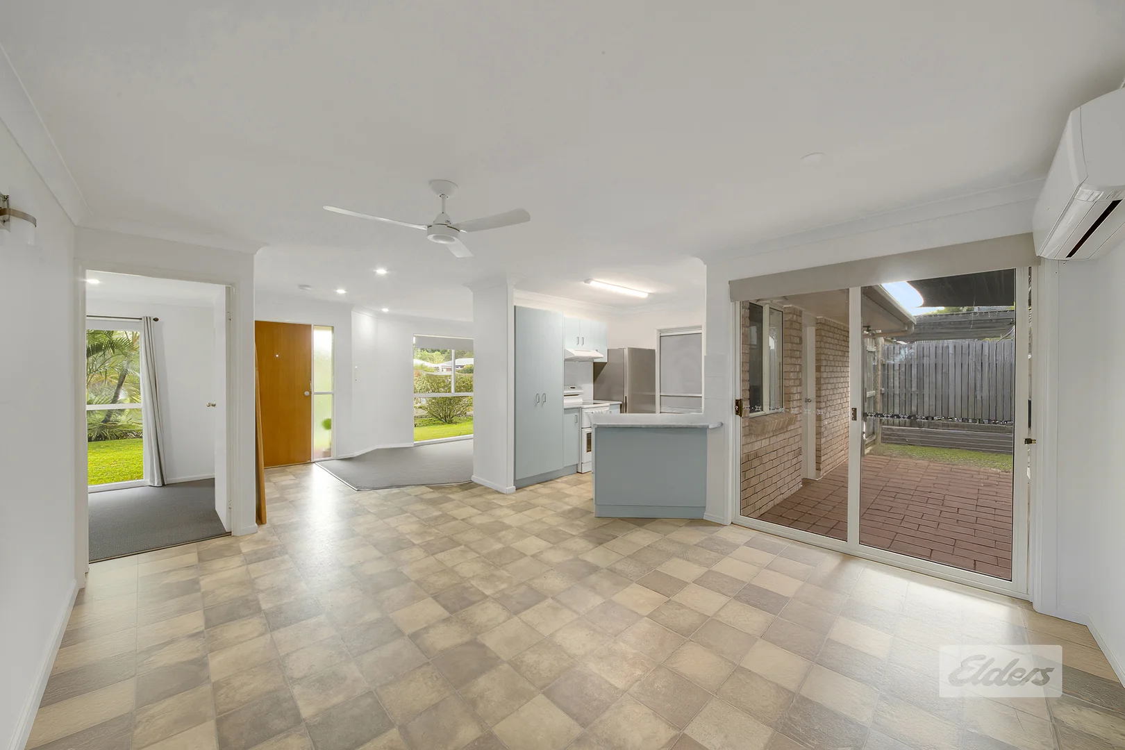 Additional image 4 of 30 Carinya Drive, Clinton QLD 4680