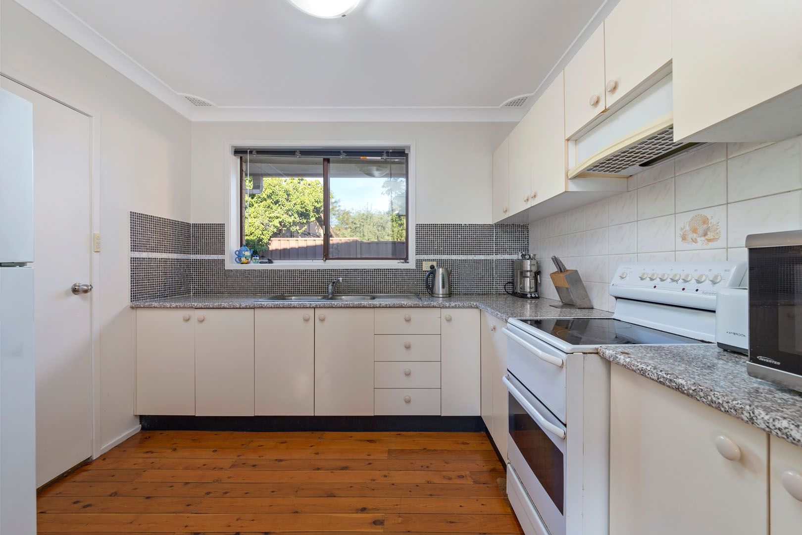 4/21 Baltimore Street, Belfield NSW 2191, Image 2