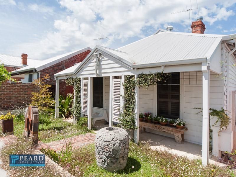 17 Myrtle Street, Perth WA 6000, Image 1