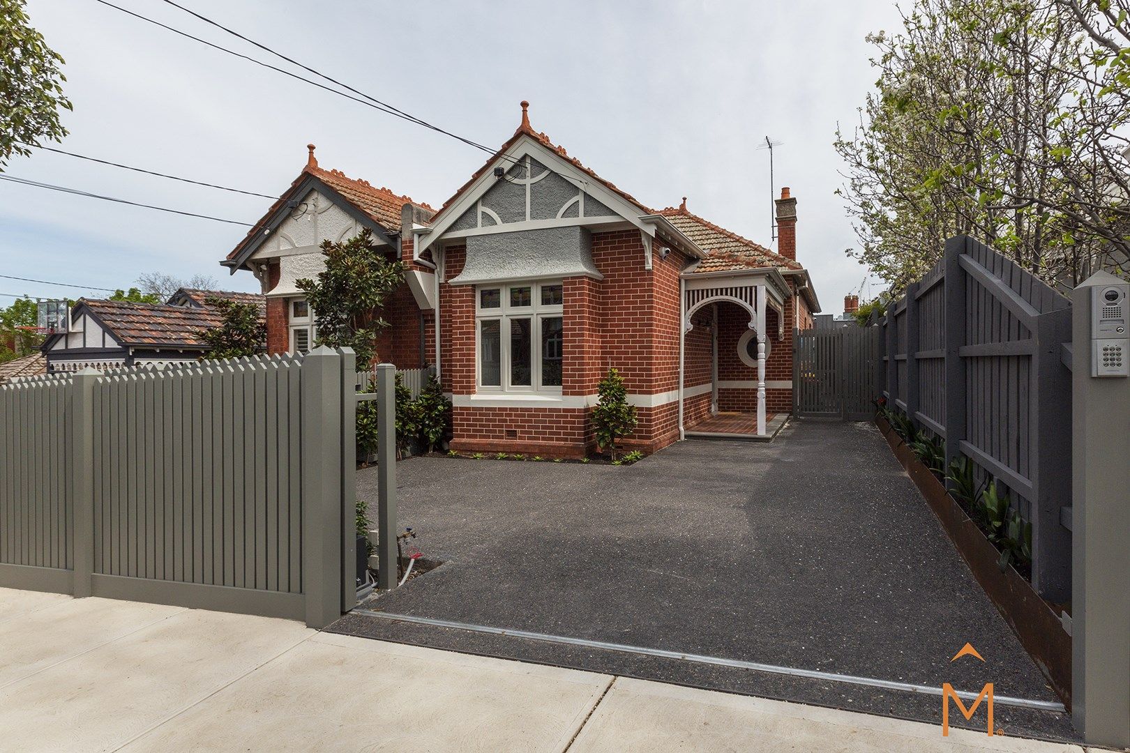 3 bedrooms House in 4 Downshire Road ELSTERNWICK VIC, 3185