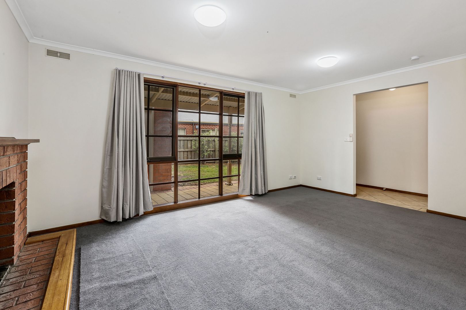 45 McClelland Avenue, Lara VIC 3212, Image 2