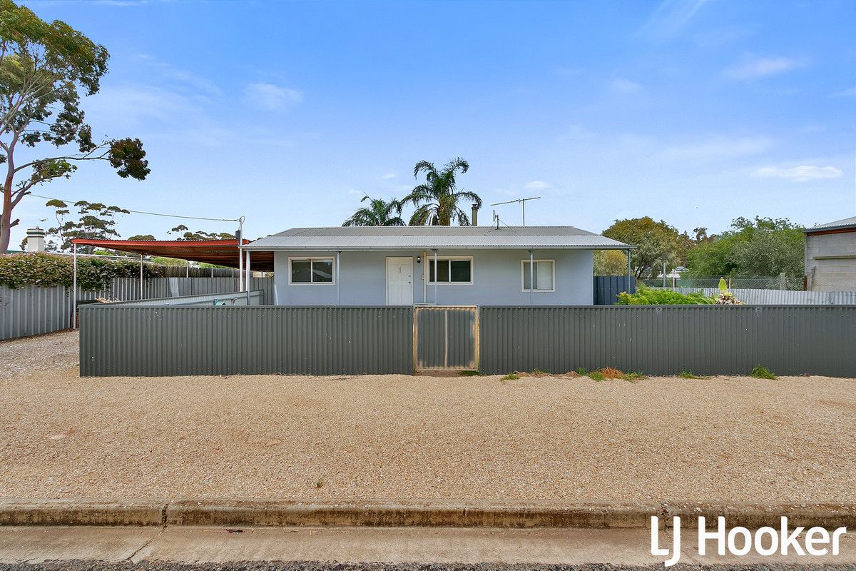 3 bedrooms House in 1 Fifth Street OWEN SA, 5460