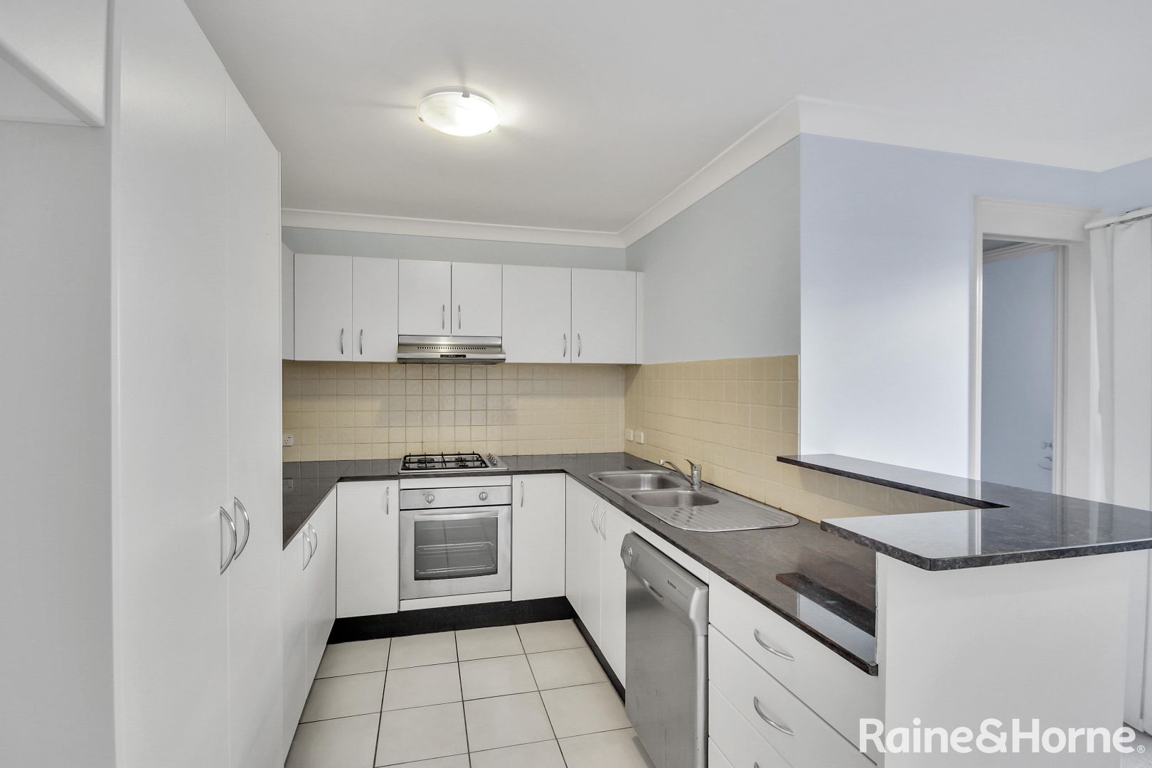 27/55 Dwyer Street, North Gosford NSW 2250, Image 2