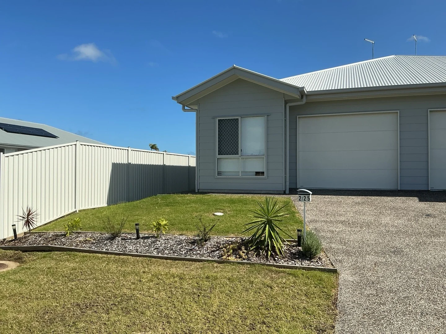 2/25 Kehlet Street, Point Vernon QLD 4655