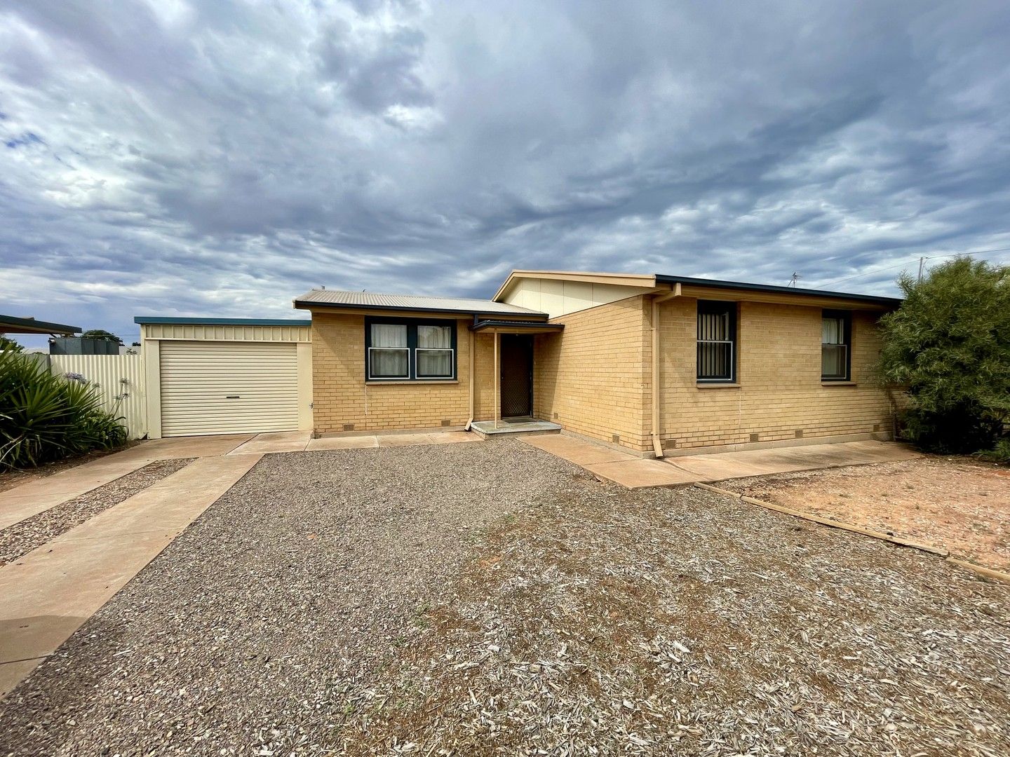 12 Thomas Street, Whyalla Stuart SA 5608 House For Rent Domain