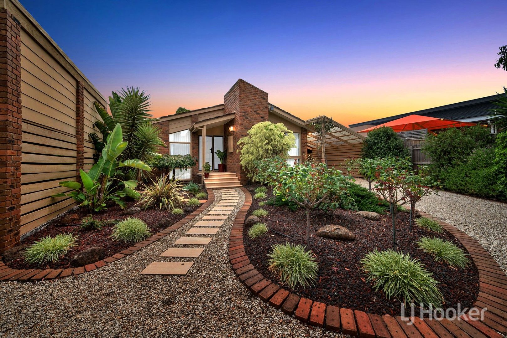 4 bedrooms House in 11 Yuille Street MELTON VIC, 3337