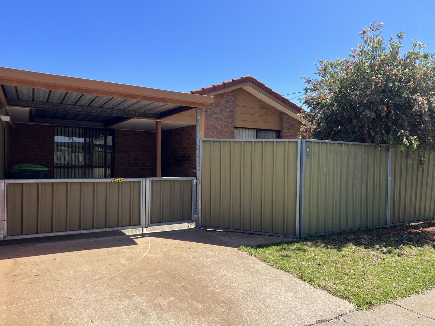 2 bedrooms House in 2/242 San Mateo Ave MILDURA VIC, 3500