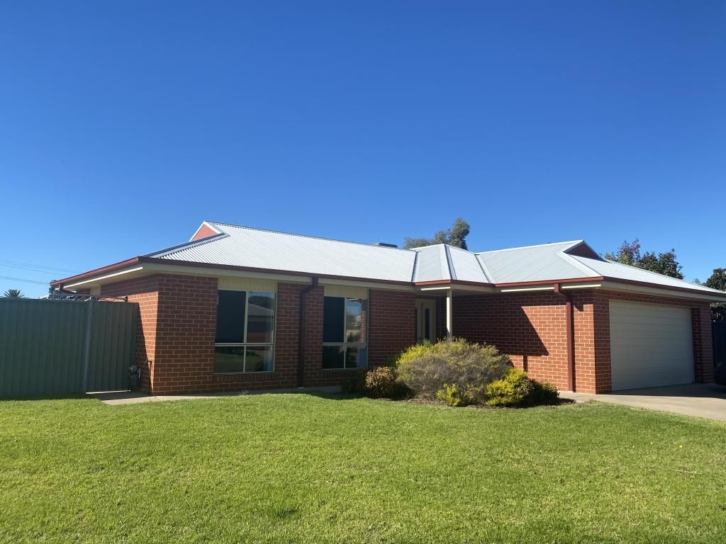 8 Lewis Cresent, Finley NSW 2713, Image 0