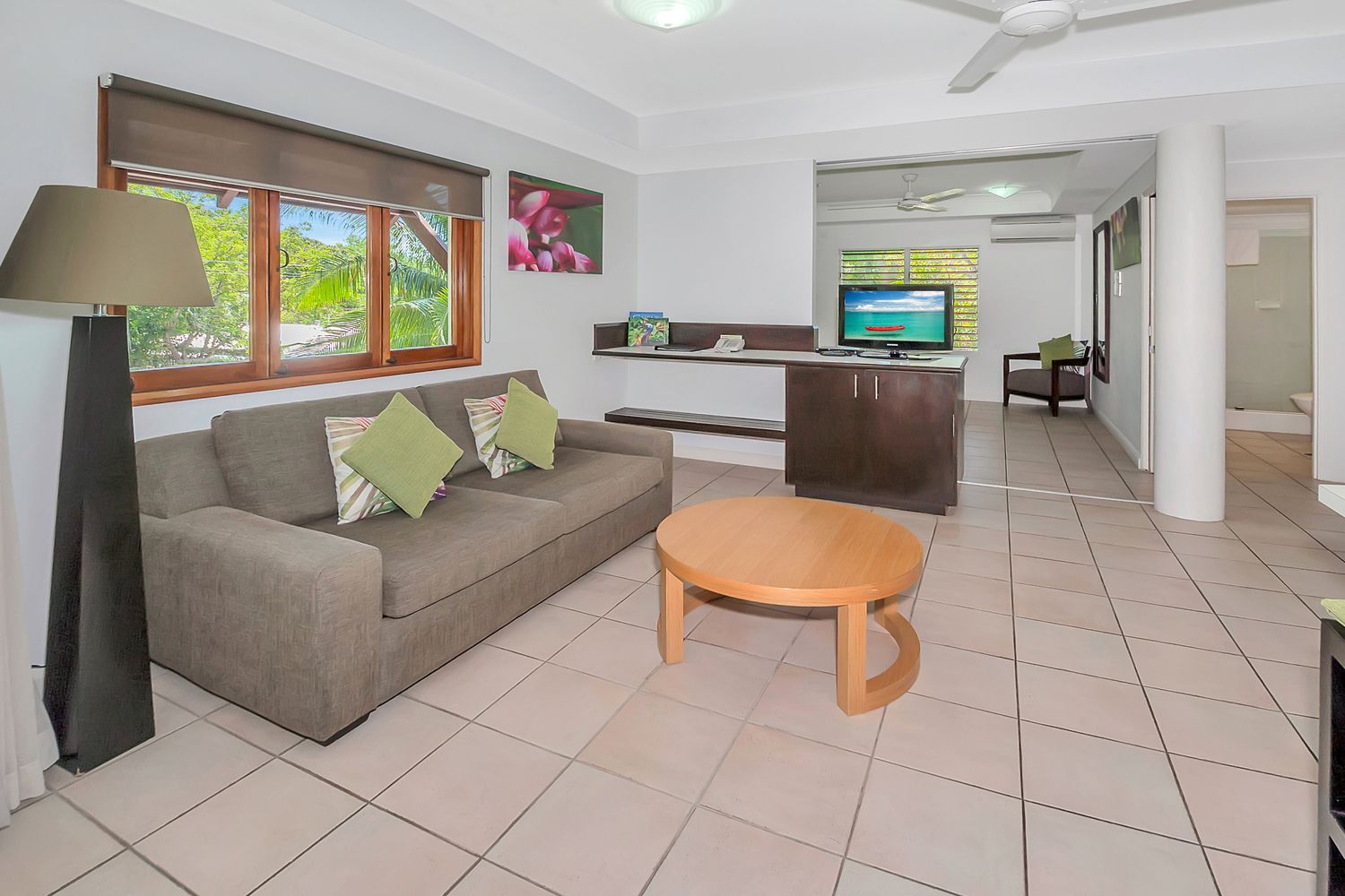 16/10-14 Amphora Street, Palm Cove QLD 4879, Image 2