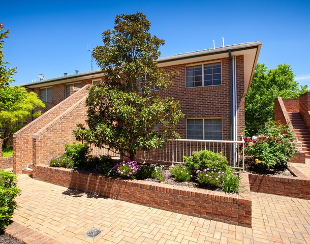 8/1 Waddell Place, Curtin ACT 2605