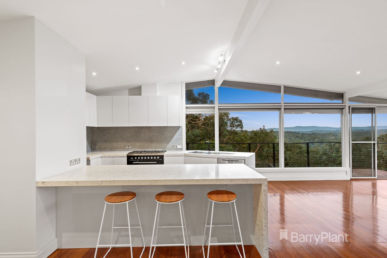 85 Research Warrandyte Road, North Warrandyte VIC 3113, Image 2