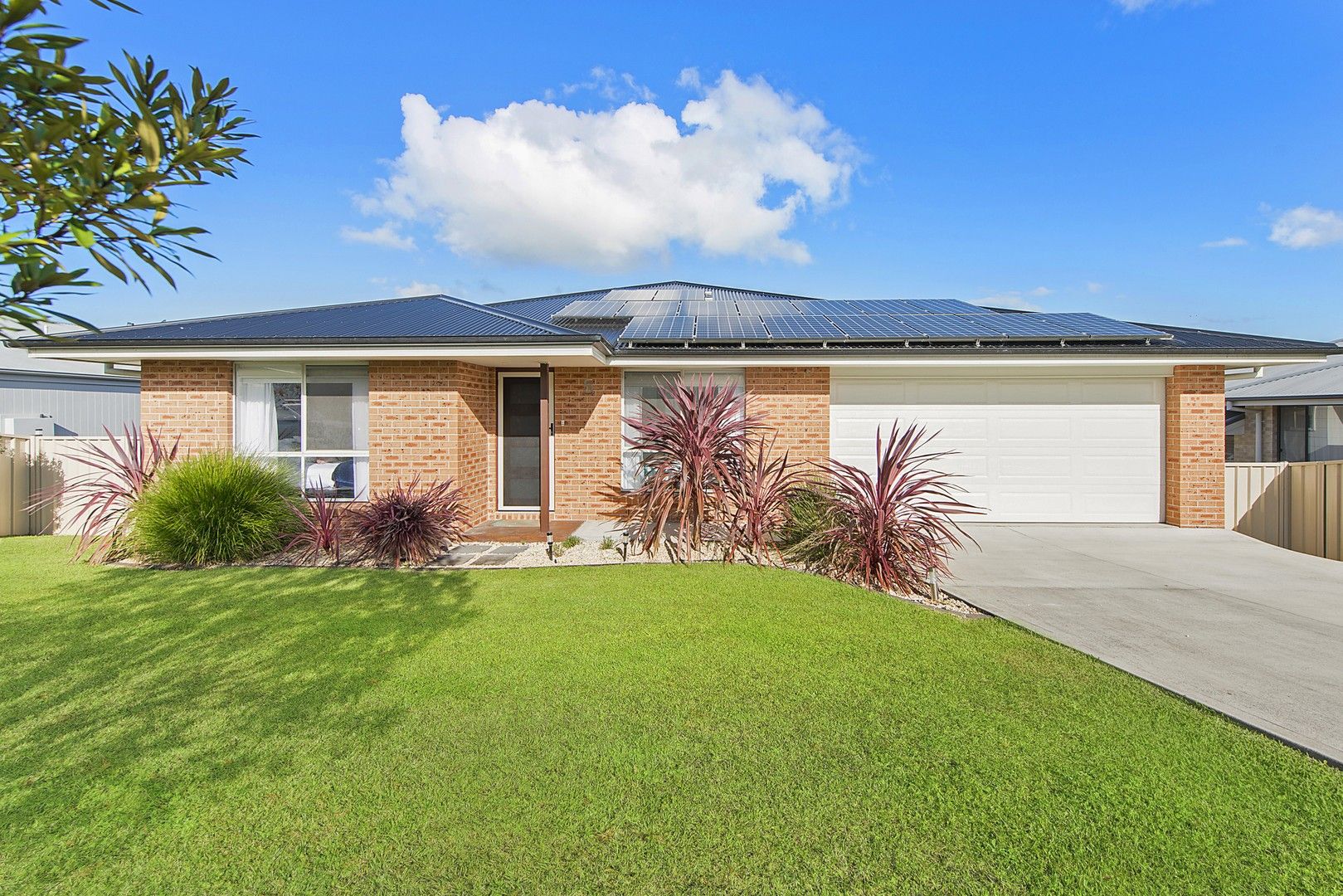 5 Satinwood Crescent, Kew NSW 2439, Image 0