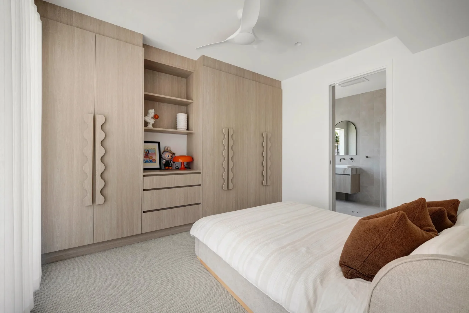 Additional image 20 of 1/33 Merrimac Boulevard, Broadbeach Waters QLD 4218