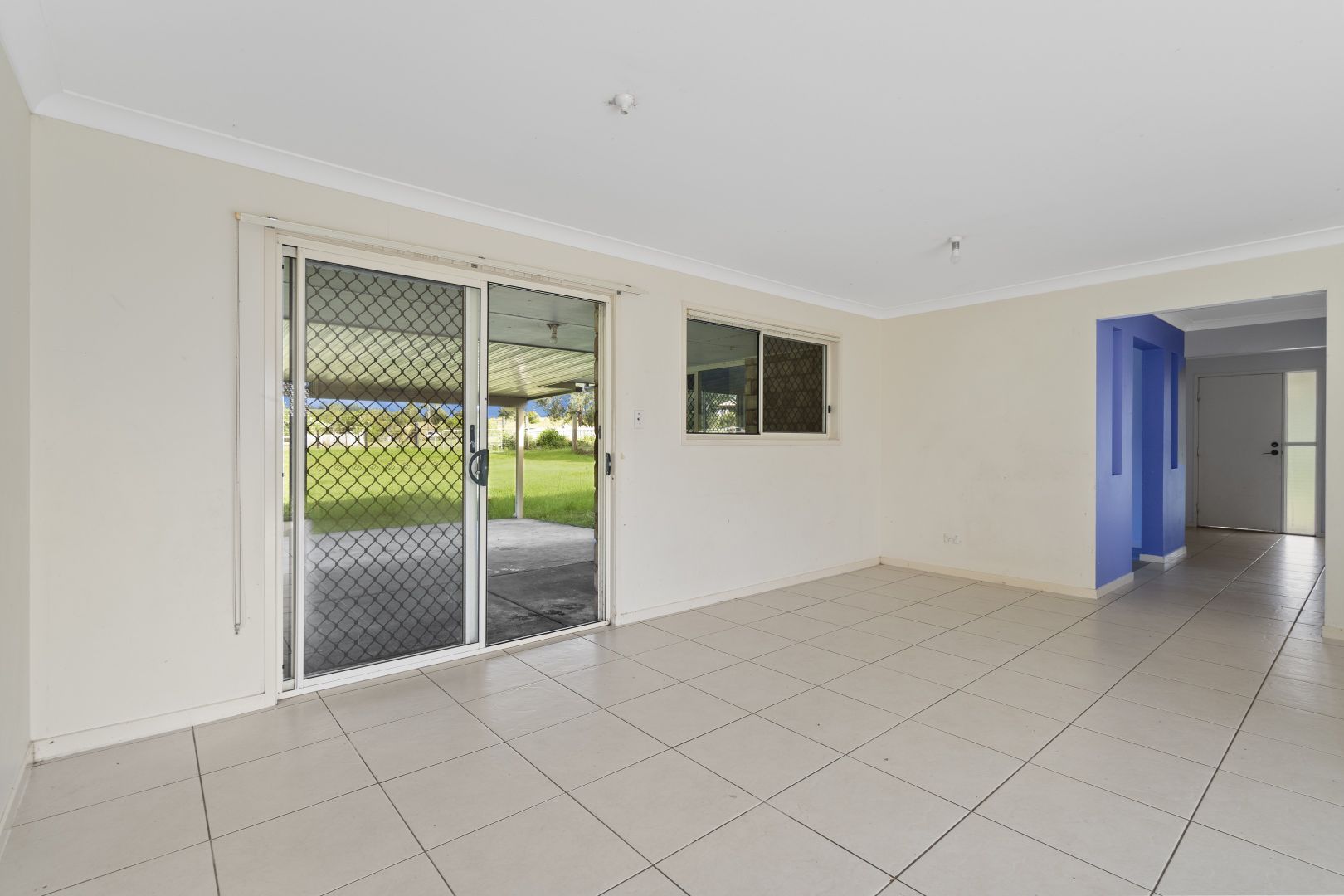 43 Rose Ave, Minden QLD 4311, Image 2