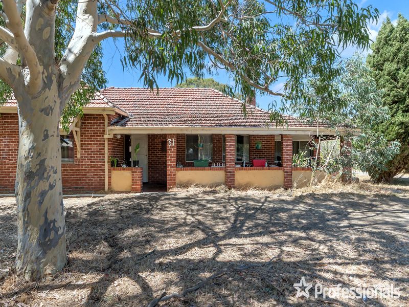 31 Kenwick Road, Kenwick WA 6107, Image 2