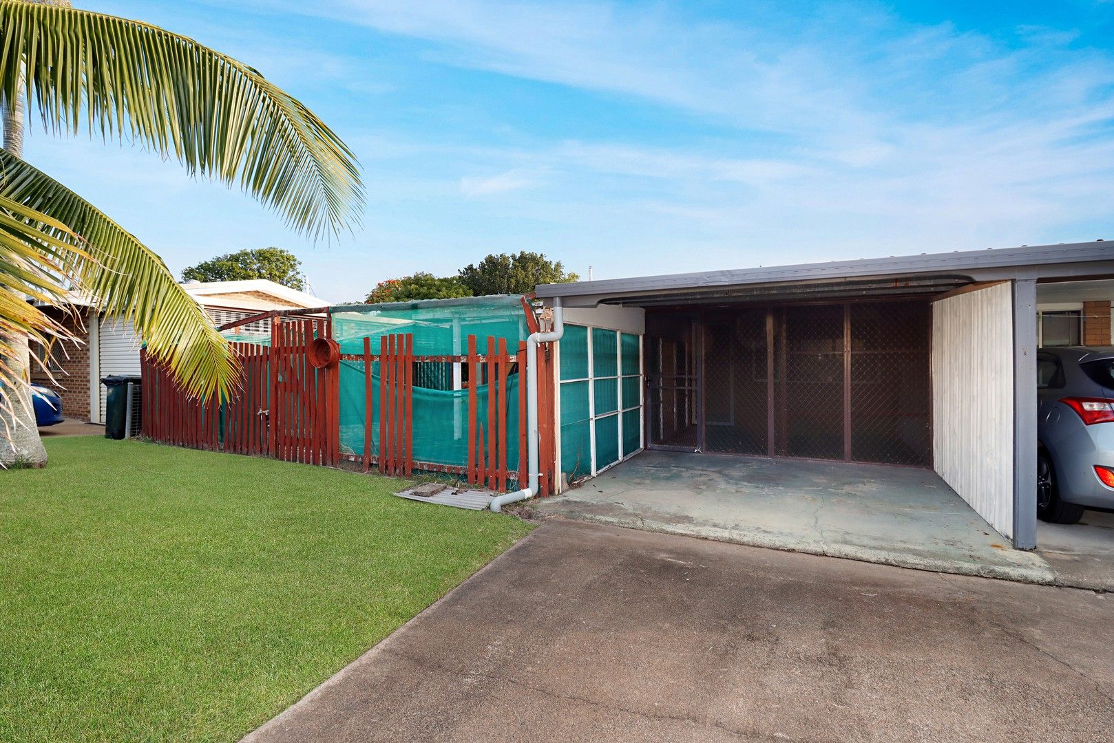 2/36 Saunders Street, Point Vernon QLD 4655, Image 0