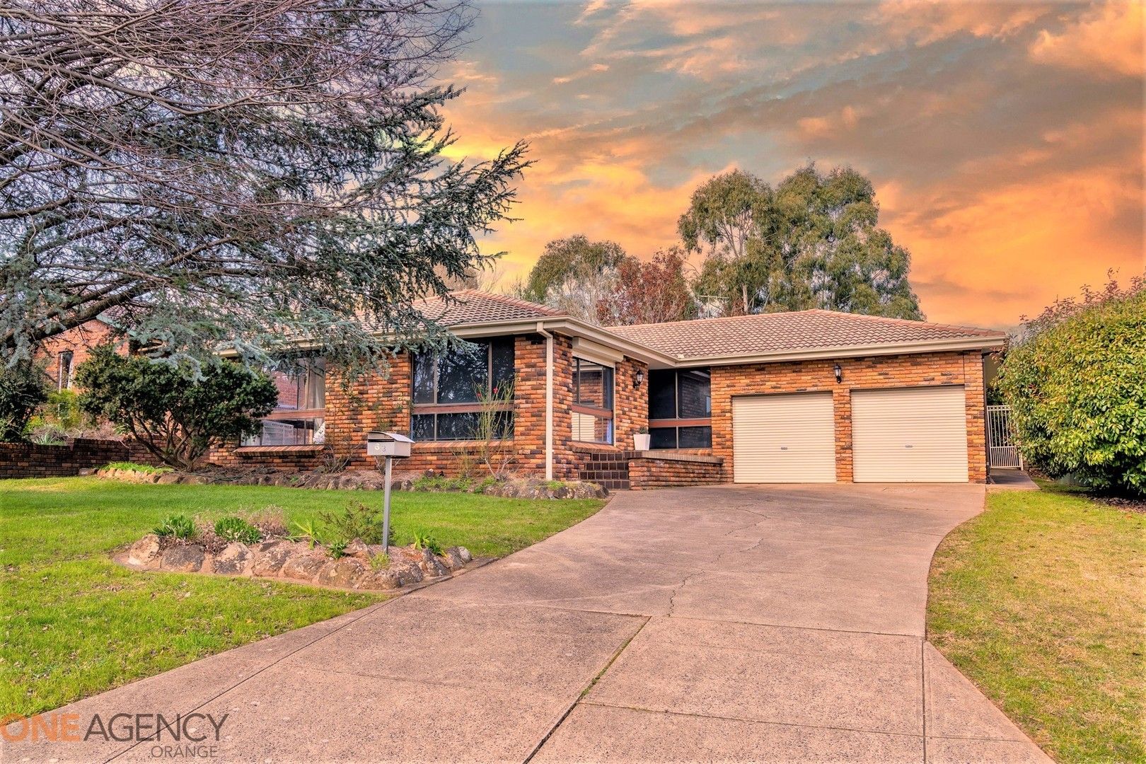 3 bedrooms House in 63 Wiare Circuit ORANGE NSW, 2800