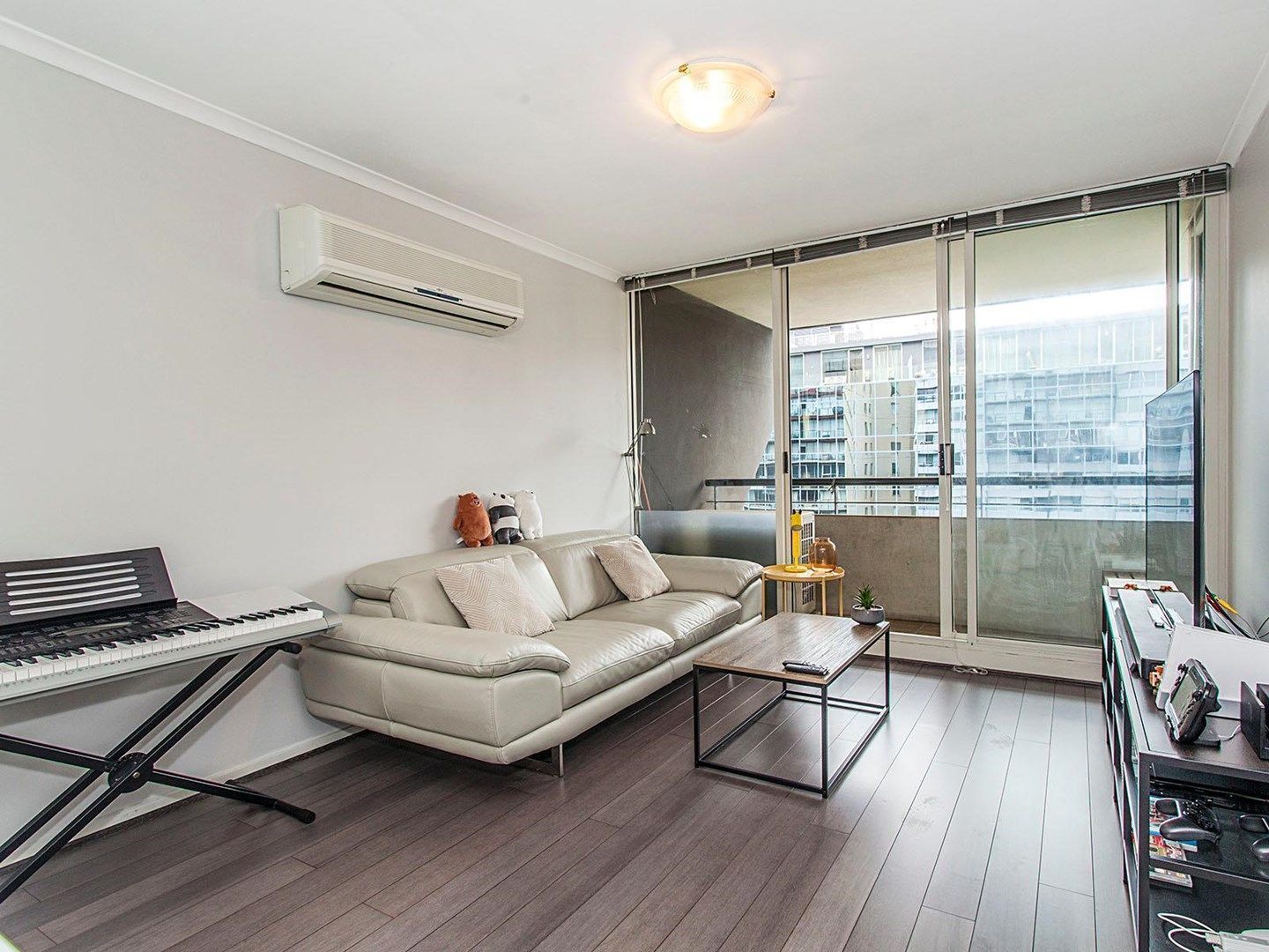 1 bedrooms Apartment / Unit / Flat in 176/416 St Kilda Road MELBOURNE VIC, 3000