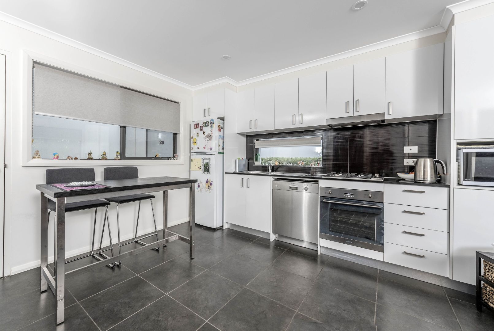 7/60 John Gorton Drive, Coombs ACT 2611, Image 2