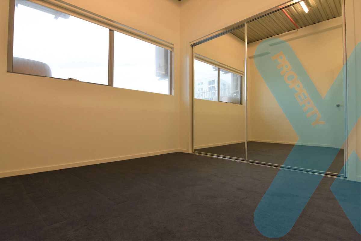 1/8-18 Whitehall Street, Footscray VIC 3011, Image 2