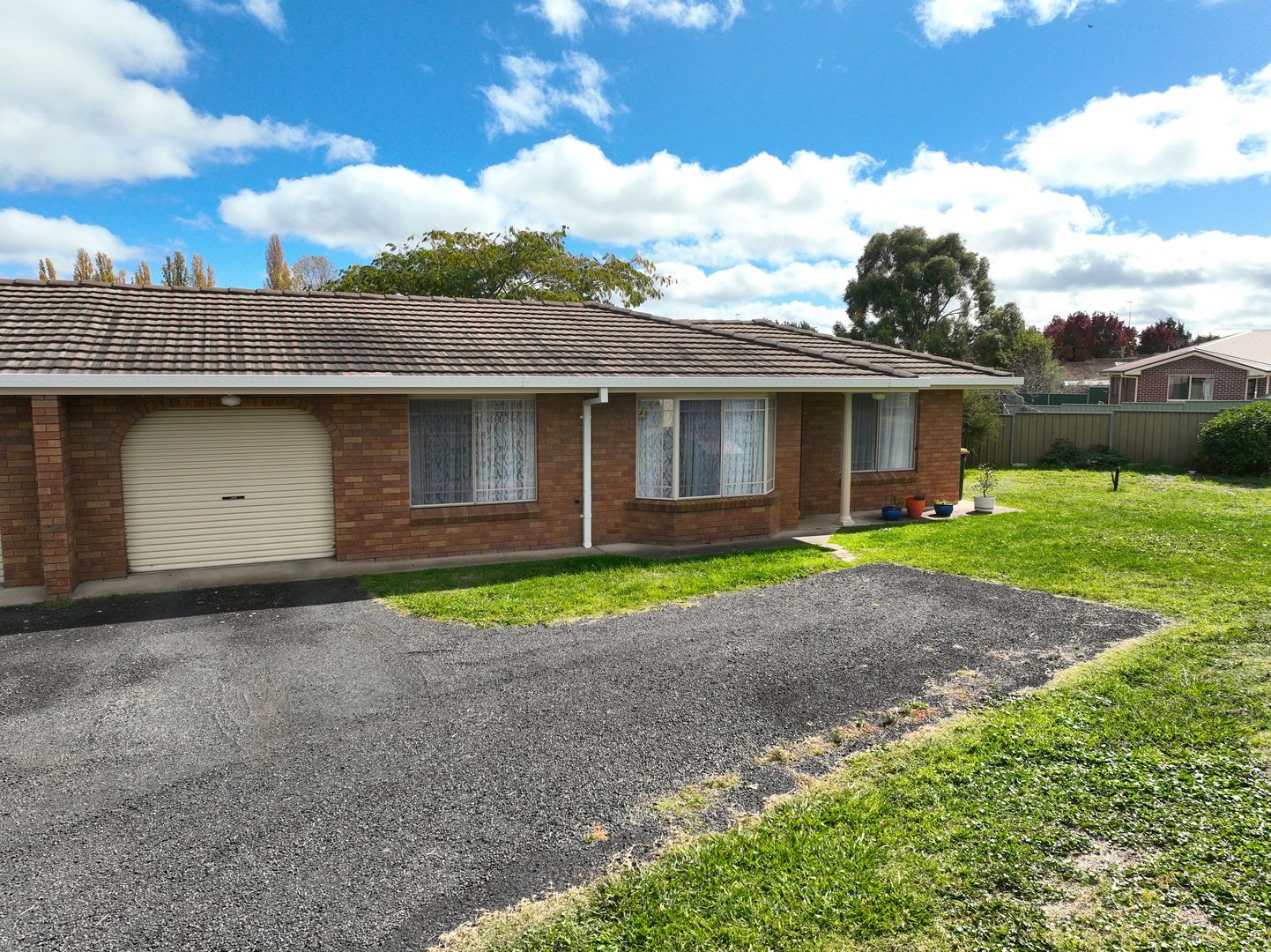3/380 Grey Street, Glen Innes Property History & Address Research