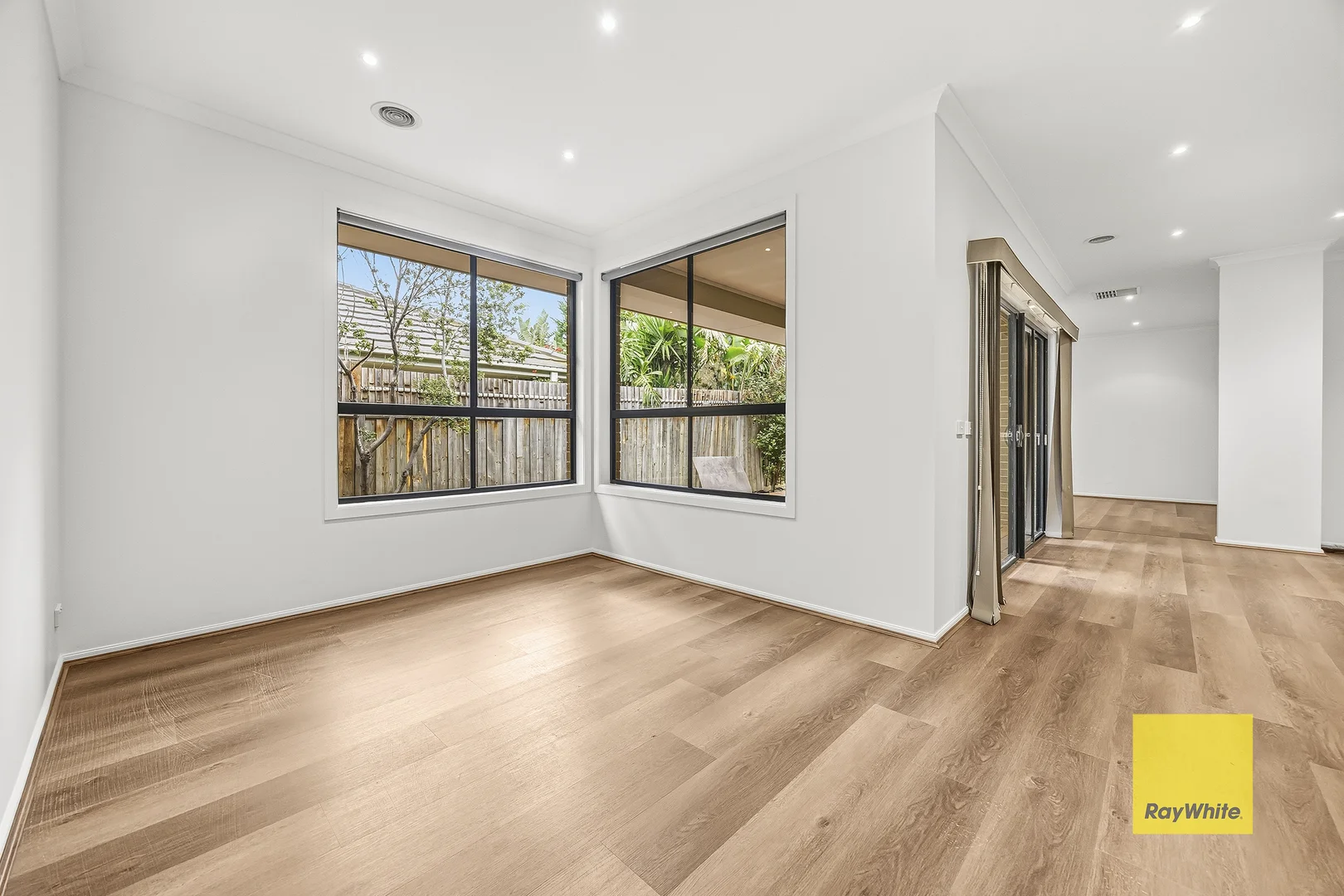 Additional image 9 of 258 Sanctuary Lakes North Boulevard, Point Cook VIC 3030