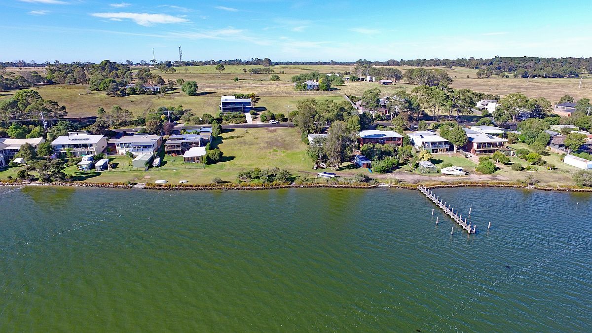 185 Bay Road, Paynesville VIC 3880, Image 2