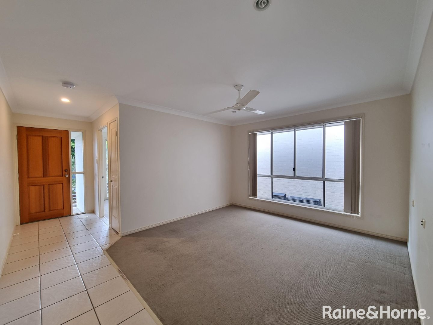 93 Opossum Circuit, Springfield Lakes QLD 4300 House For Rent 450