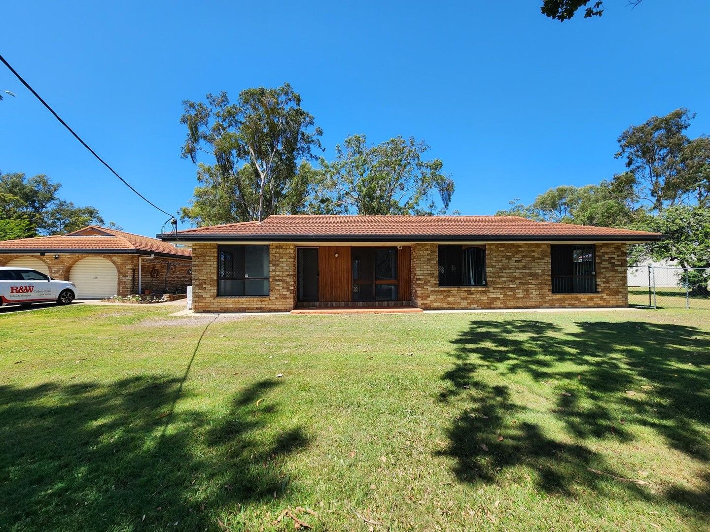 3 bedrooms House in 17 Joan Street DECEPTION BAY QLD, 4508