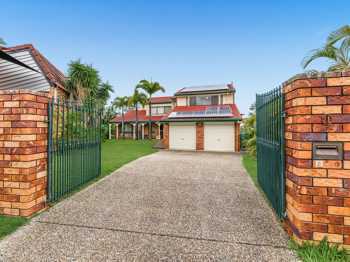 9 Malu Street, Middle Park QLD 4074, Image 1