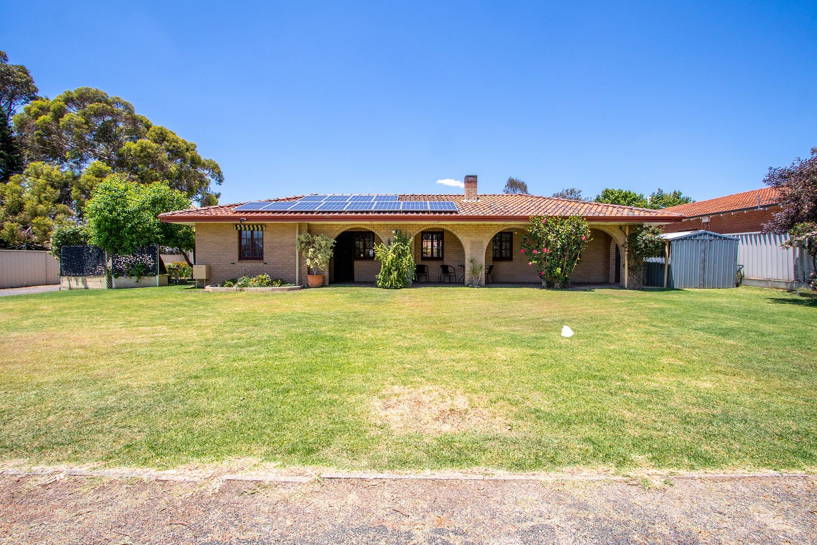 2682 Albany Highway, Kelmscot Property History & Address Research