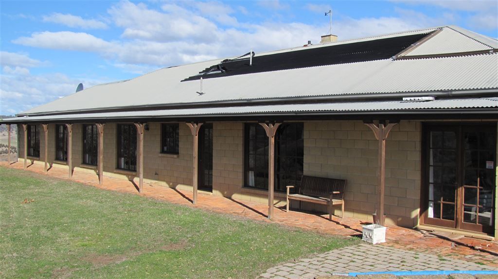 2290 Colebrook Road, Colebrook Property History & Address Research Domain