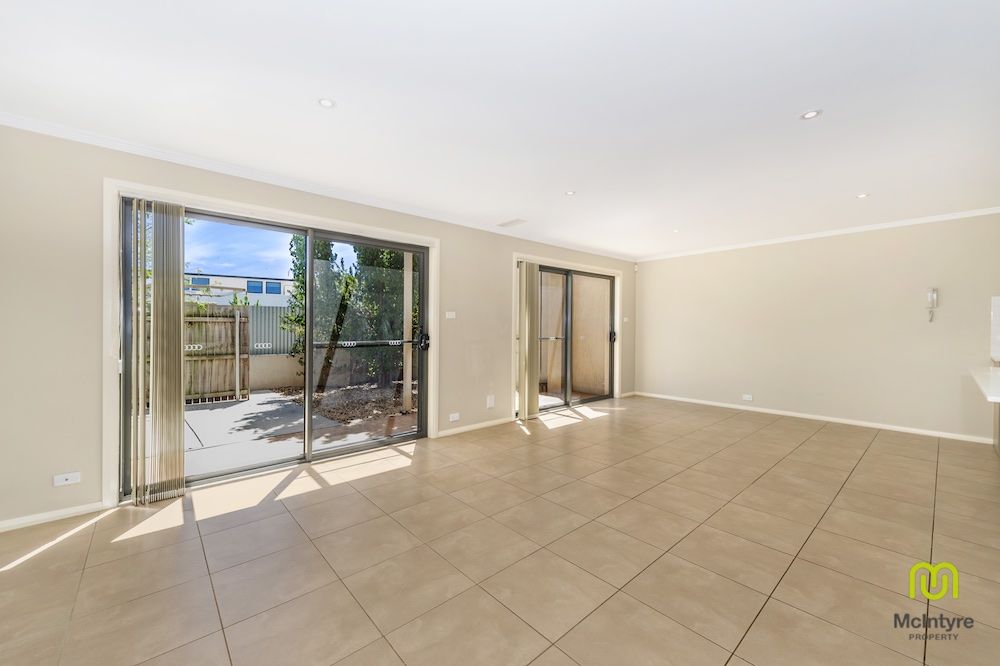 10/14 Burgoyne Street, Bonython ACT 2905, Image 1