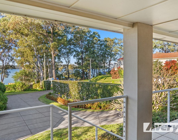 5 Laycock Street, Carey Bay NSW 2283