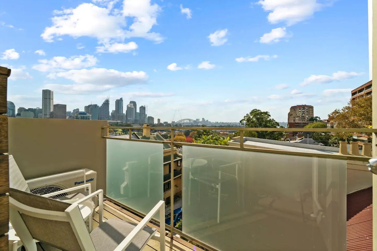 Apartment / Unit / Flat in 19/100 Brougham Street, POTTS POINT NSW, 2011