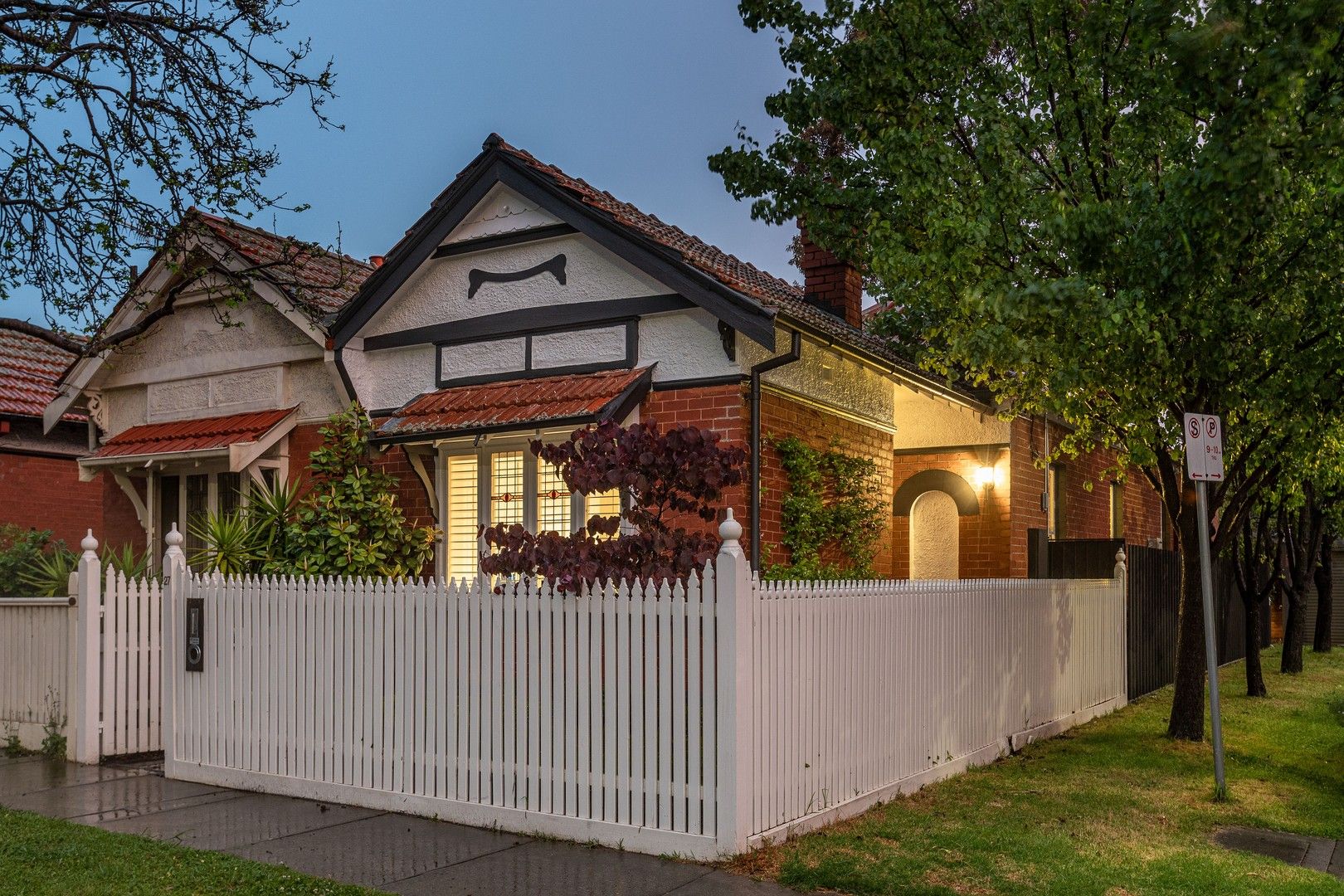 27 Fern Avenue, Windsor VIC 3181, Image 0