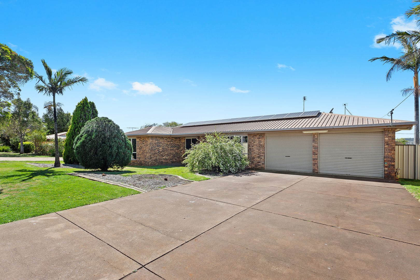 282 Greenwattle Street, Wilsonton Heights QLD 4350