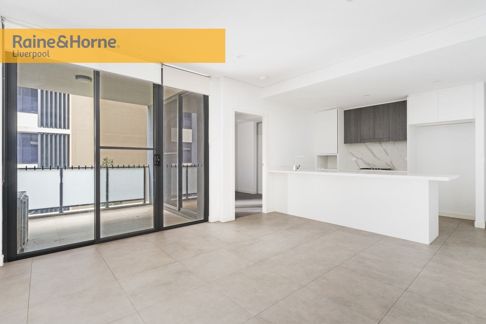 2 bedrooms Apartment / Unit / Flat in 13/9-13 Goulburn Street WARWICK FARM NSW, 2170