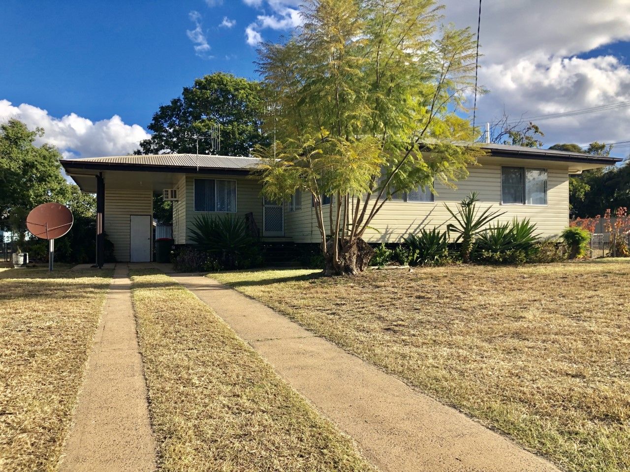 14 Middle Crescent, Dysart QLD 4745 House For Rent 240 Domain