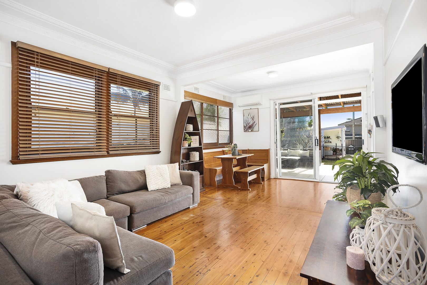 21 Taronga Parade, Caringbah NSW 2229, Image 2