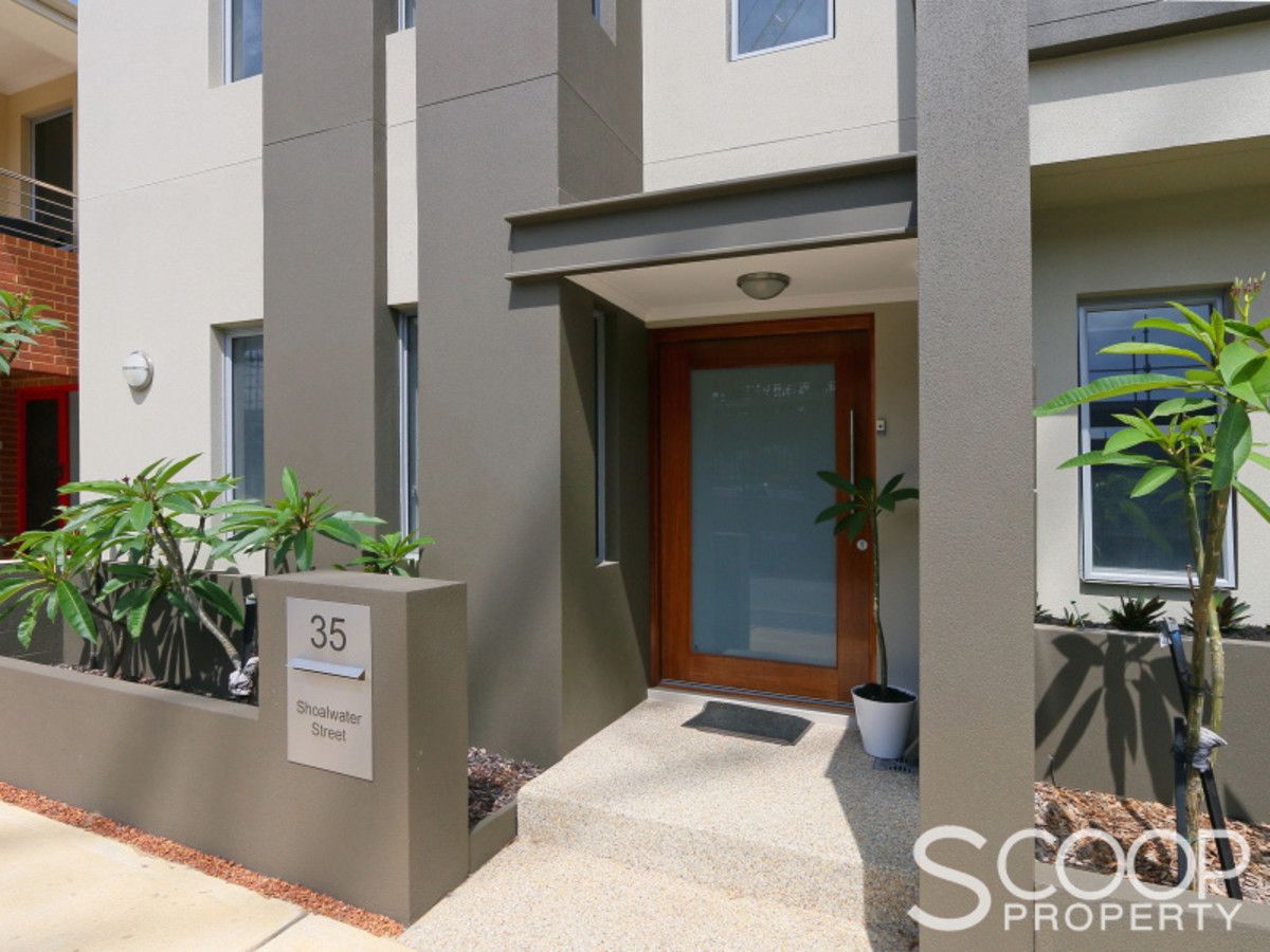 35 Shoalwater Street, North Coogee WA 6163, Image 2