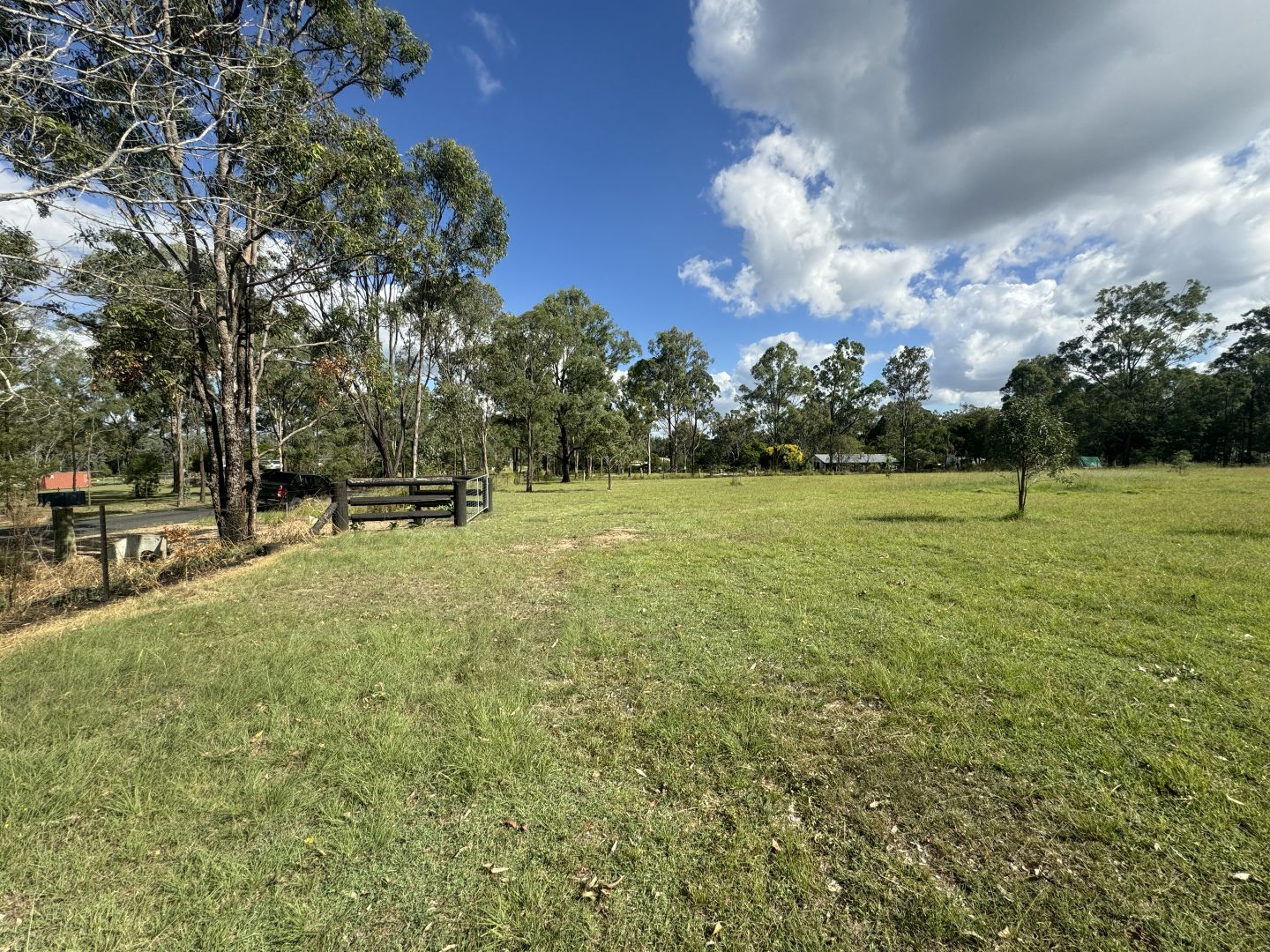 261 Carbeen Crescent, Nanango QLD 4615, Image 2